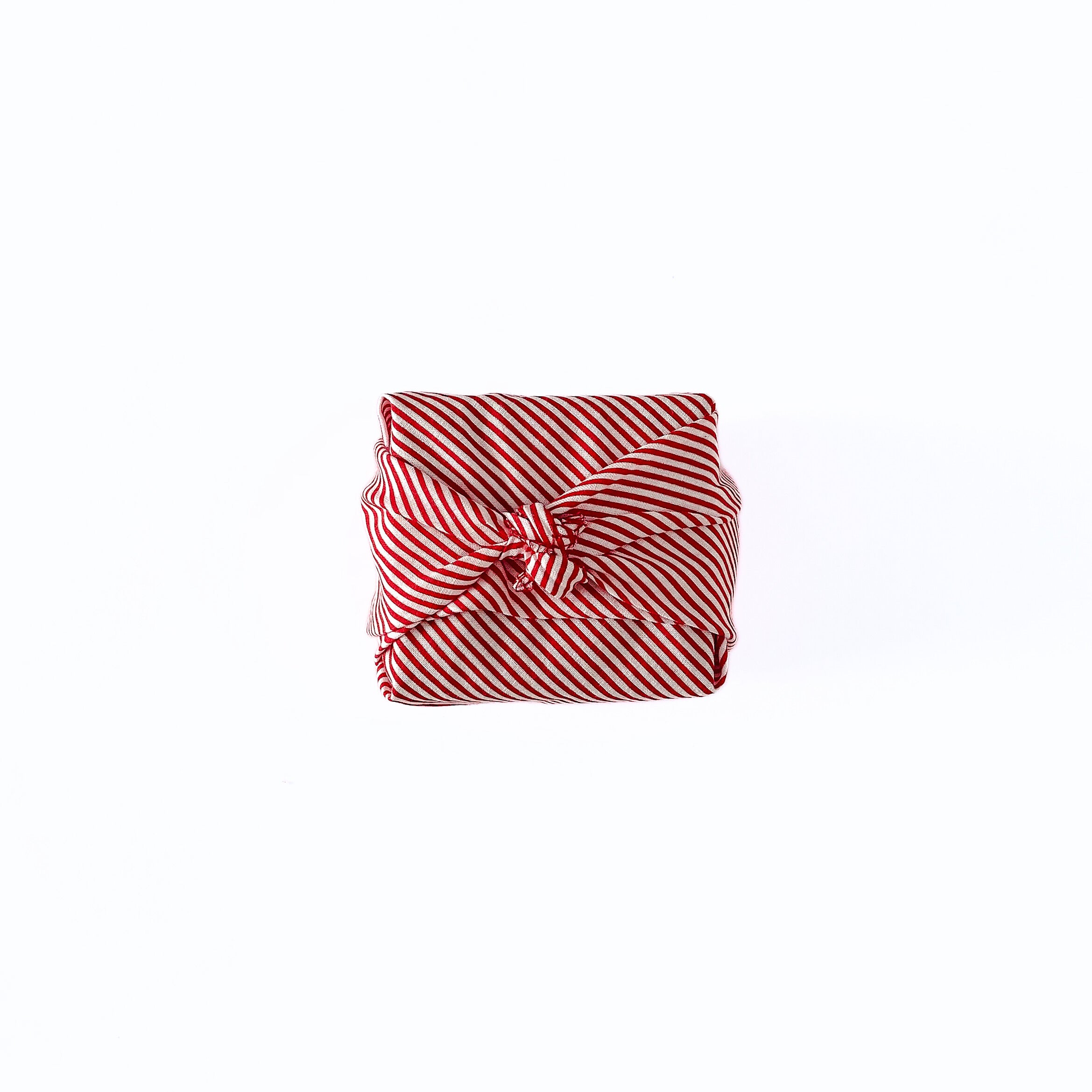Resuable Single Layer Fabric Gift Wrap – Red White Stripe