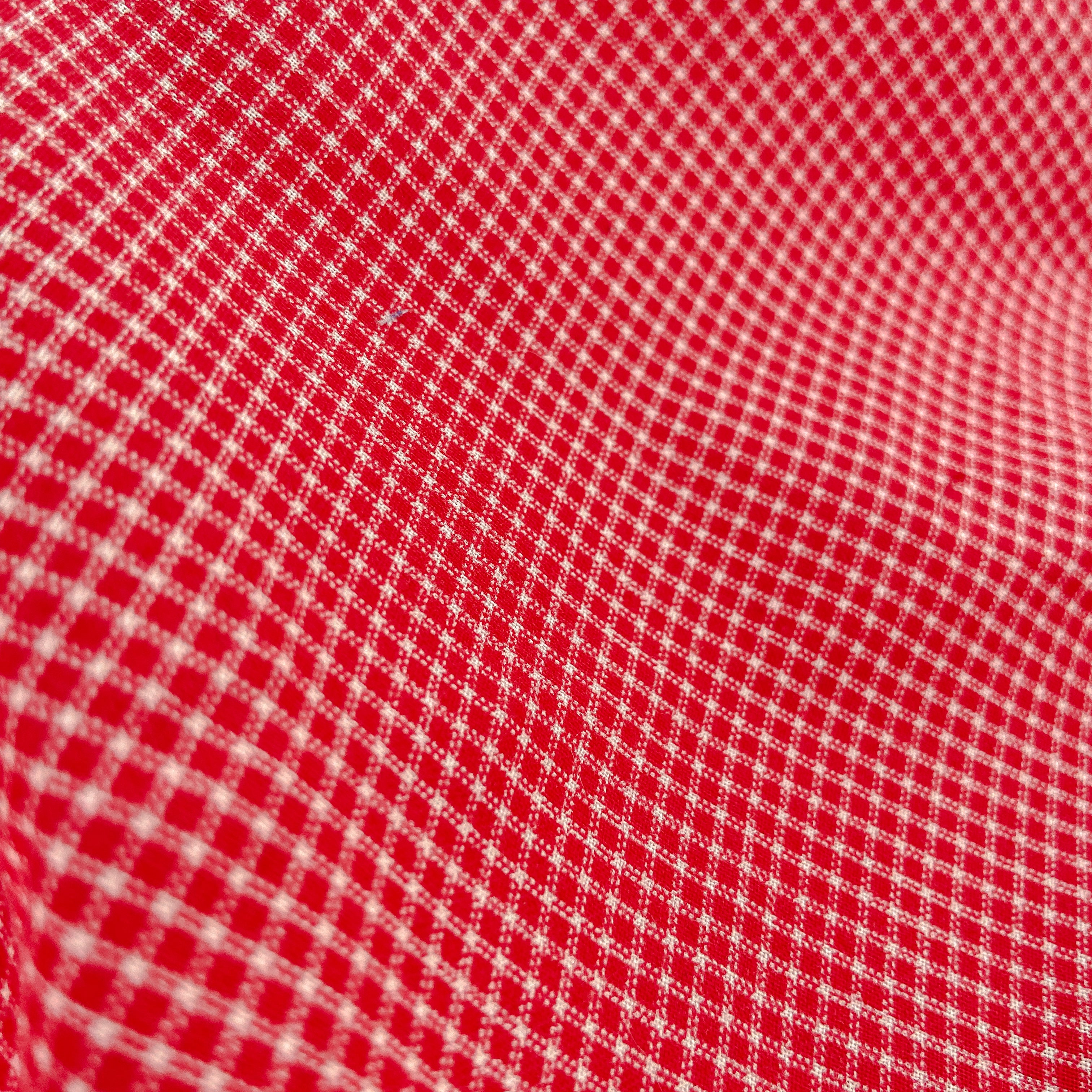 Resuable Single Layer Fabric Gift Wrap – Red Mini Check