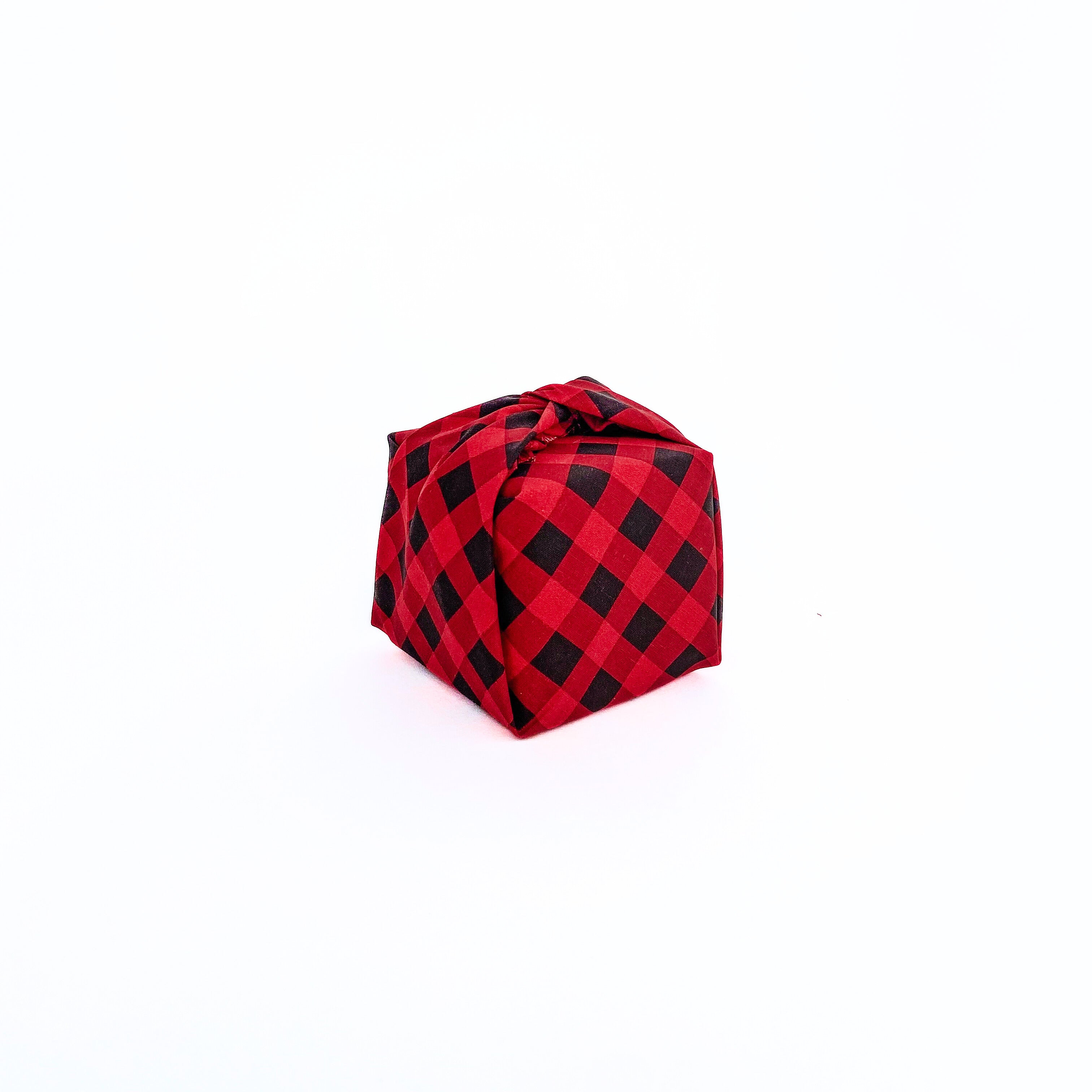 Resuable Single Layer Fabric Gift Wrap – Buffalo Check