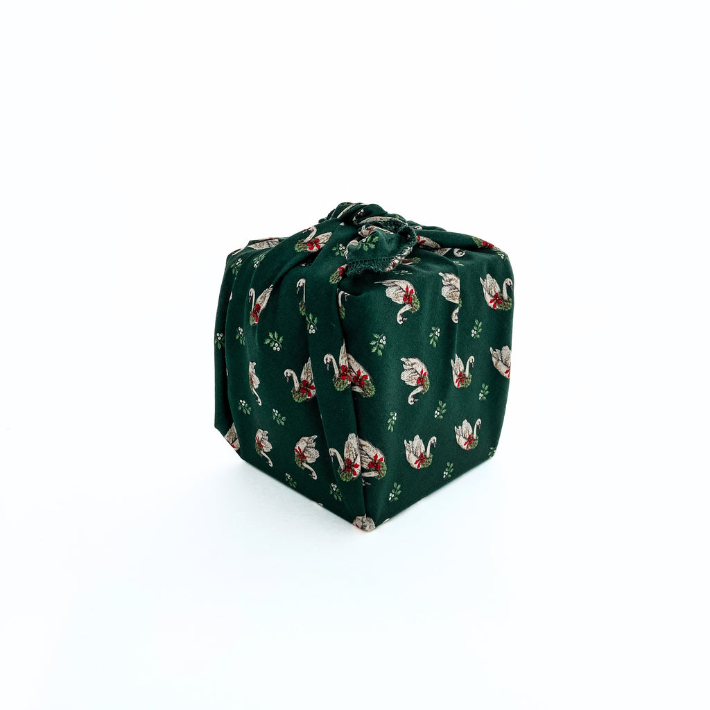 Resuable Single Layer Fabric Gift Wrap – Green Swan Print