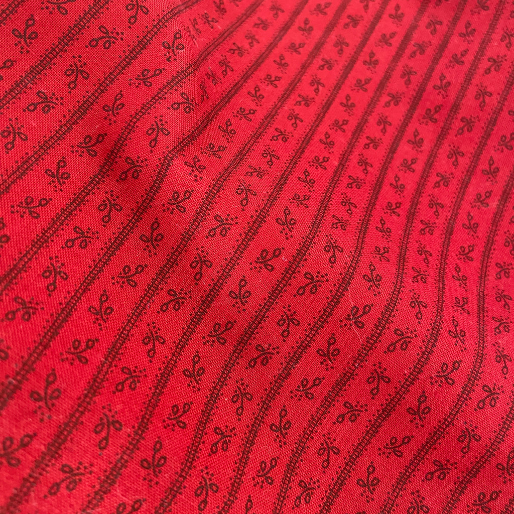 Resuable Single Layer Fabric Gift Wrap – Red Leaf Stripe