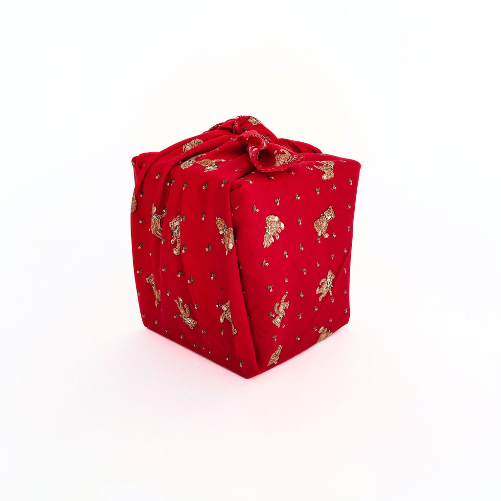 Resuable Single Layer Fabric Gift Wrap and Bag – Christmas Bear