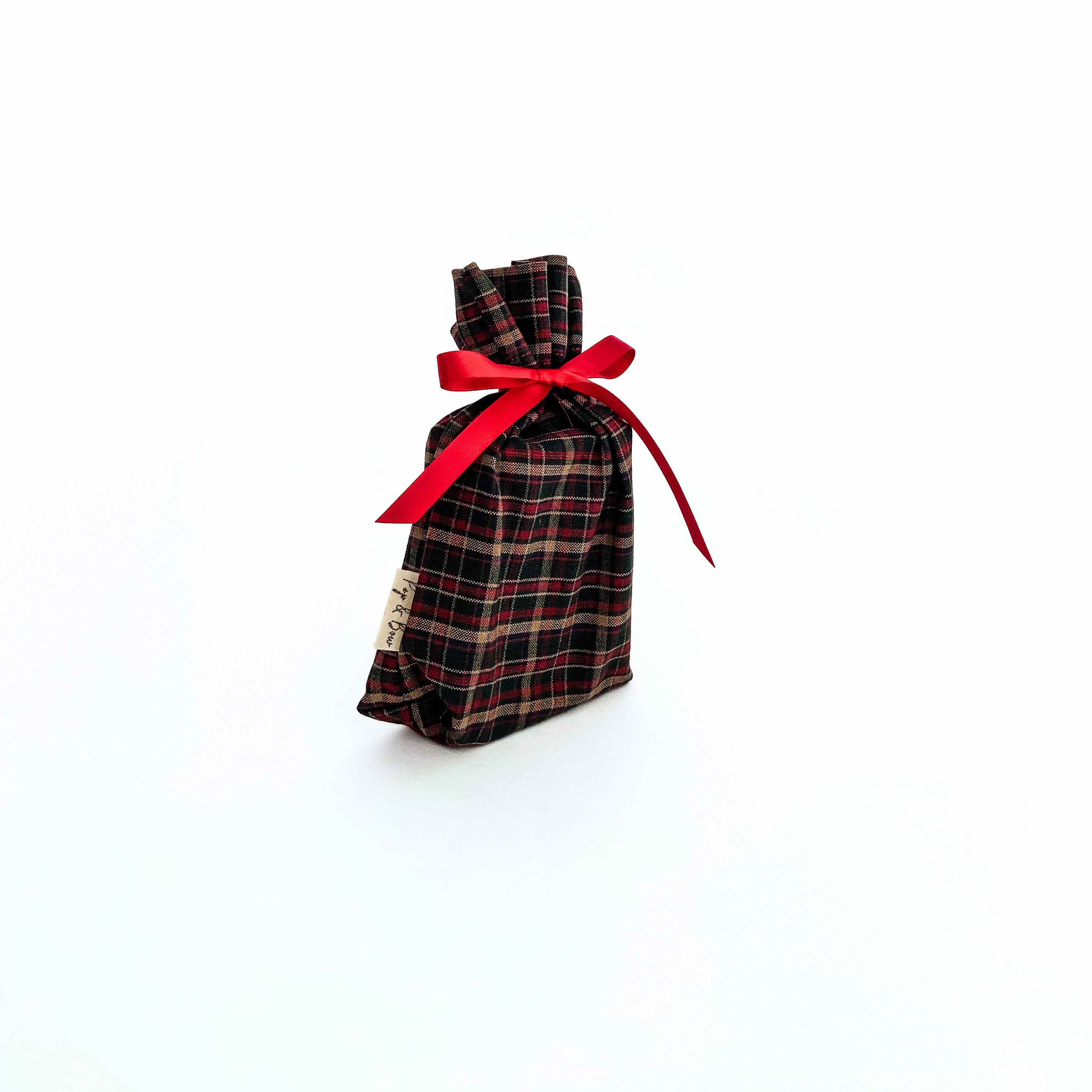 Reusable Gift Bag  – Handmade from Upcycled Vintage Fabric - Dark Plaid