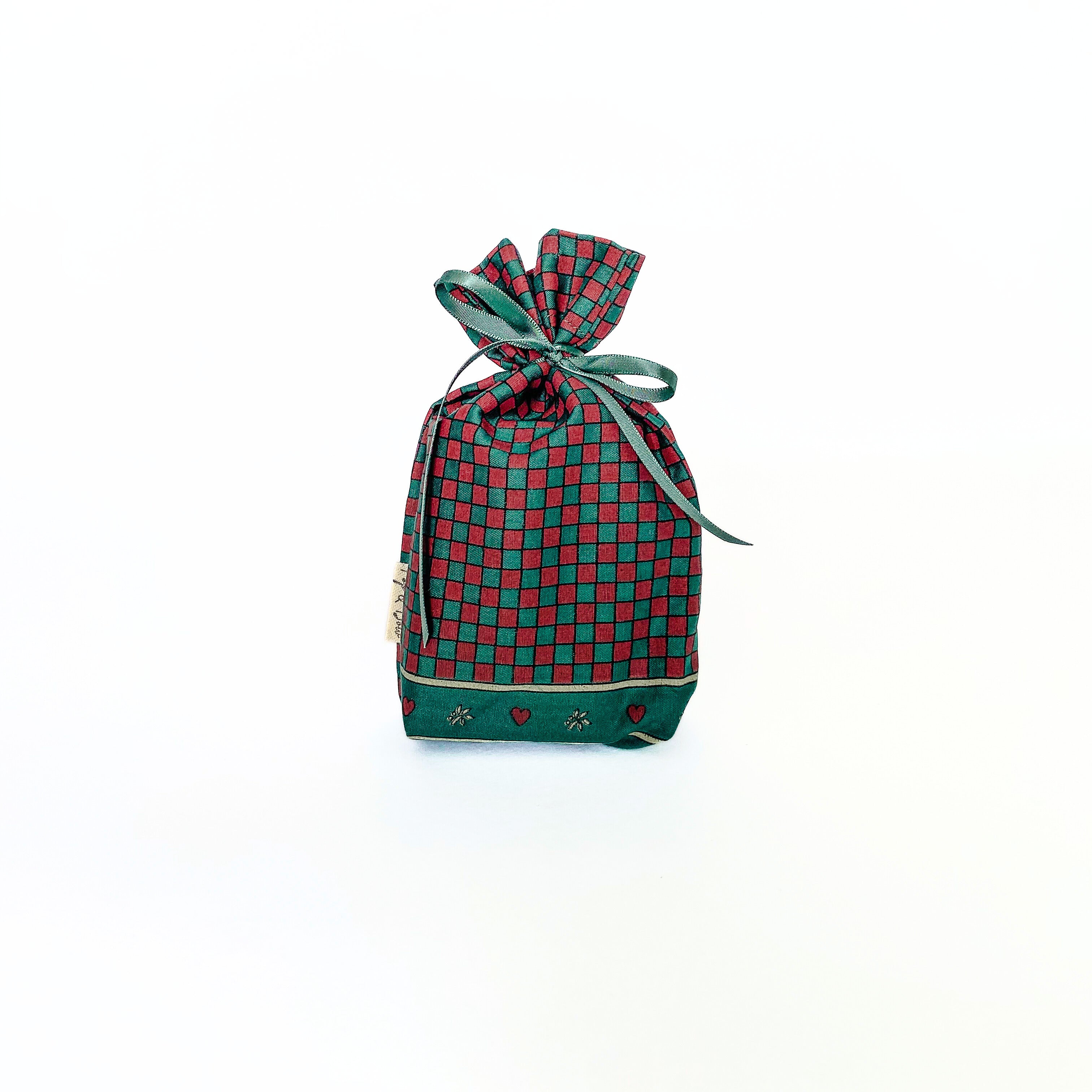 Reusable Gift Bag  – Handmade from Upcycled Vintage Fabric - Checkered Hearts
