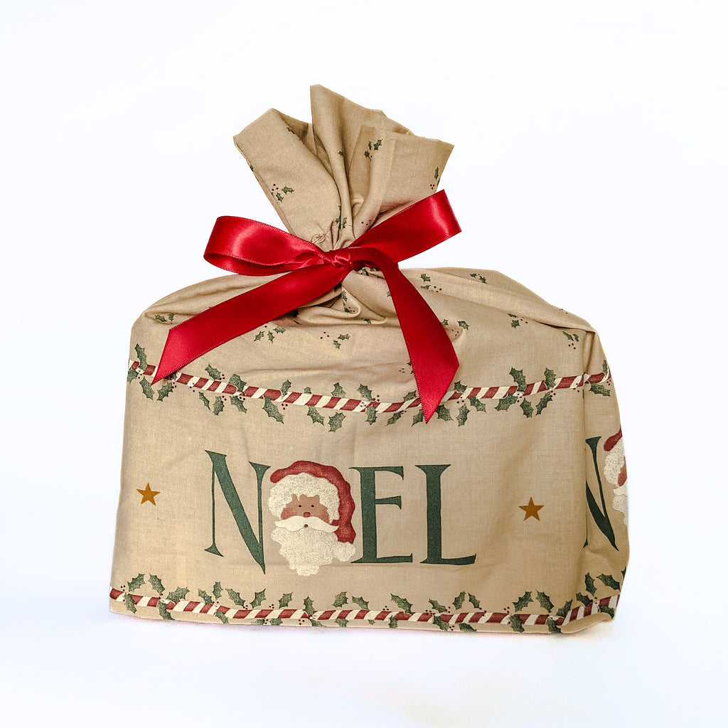 Reusable Gift Bag  – Handmade from Upcycled Vintage Fabric - Country Noel