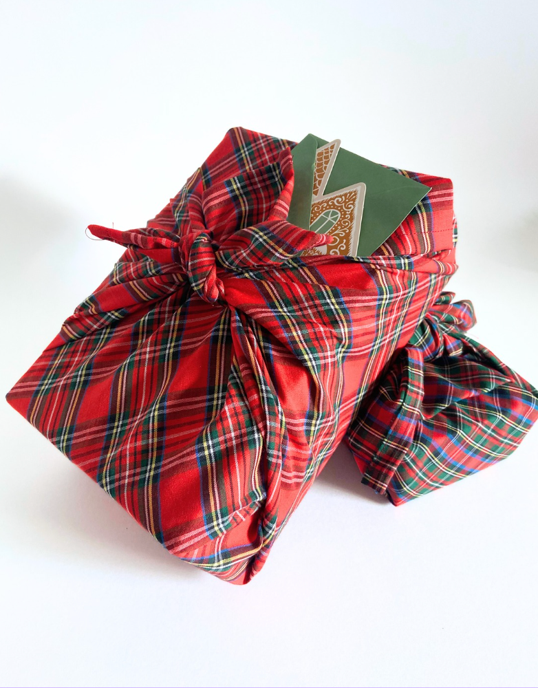 Pop & Bow Reusable Plaid Fabric Gift Wrap – Eco-Friendly Cloth Wrap - Small